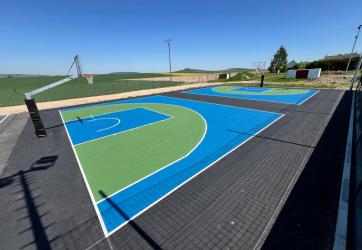 traçage et coloration de terrains de basket