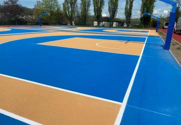 Coloration du terrain en 2 couleurs : beige et bleu