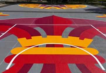 traçage d'un terrain de basket-ball spécifique