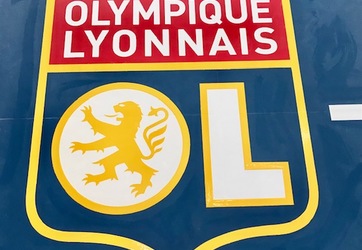 Traçage logo Olympique Lyonnais