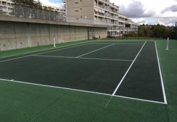 rénovation d'un terrain de tennis en béton poreux sur Lyon