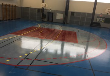 Traçage peinture de zone en basket-ball