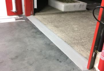 Création d'un seuil de porte en résine
