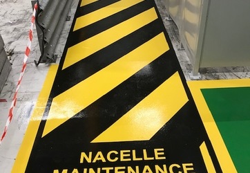 Marquage zébras pour nacelle