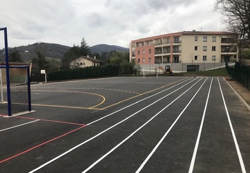 Traçage couloirs athlétisme