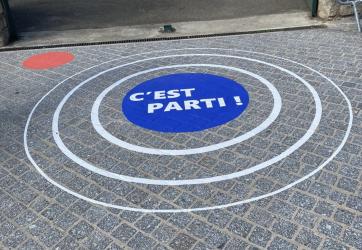 Traçage et coloration d'un terrain de jeu 