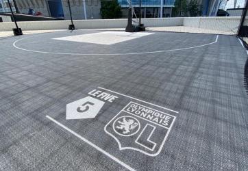 Traçage du logo OL pour un terrain extérieur  , Groupama stadium 69