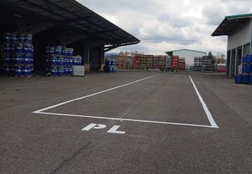 marquage place PL site logistique lyon