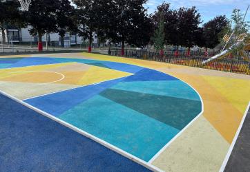 marquage au sol d'un terrain de 3x3 design spécifique