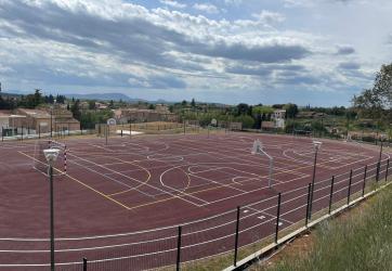 Traçage d'un plateau sportif : Terrain de Basketball , Handball et Volleyball