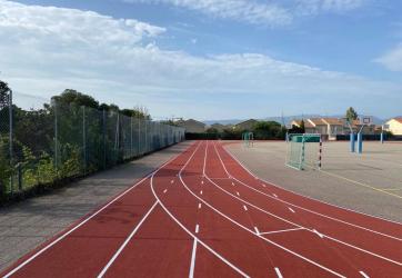 Traçage d'une piste d'athlétisme , Montélimar 26