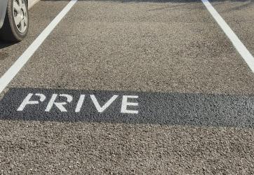 Traçage de place de parking avec numérotation