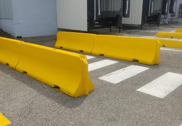 marquage sur barrière pour sécurité